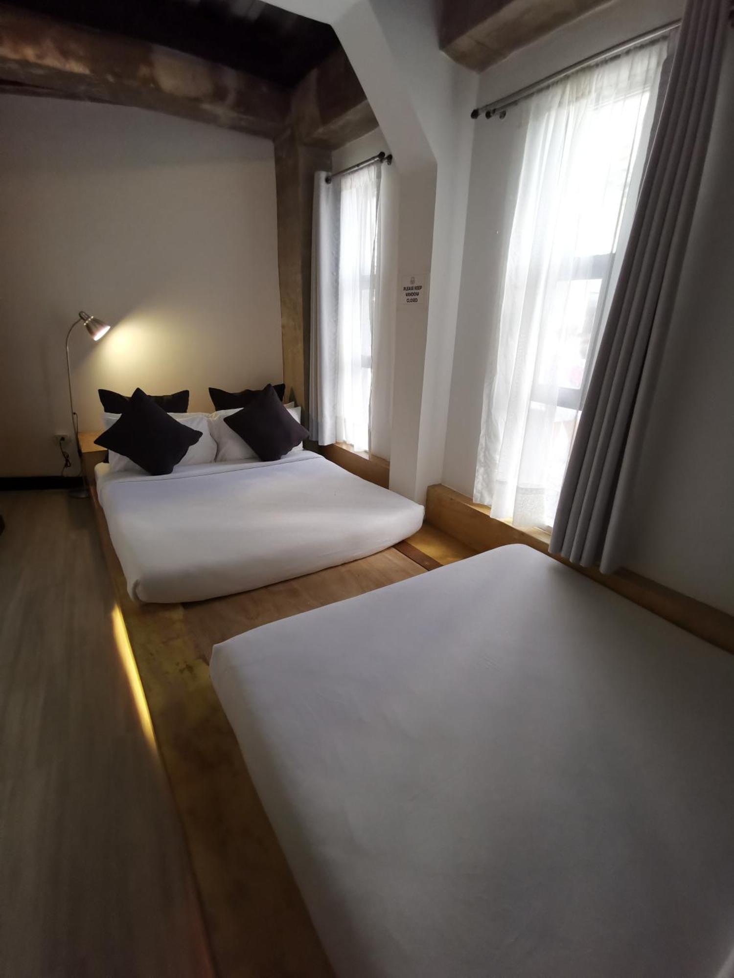 Urban Boutique Hotel Balabag  Exteriör bild